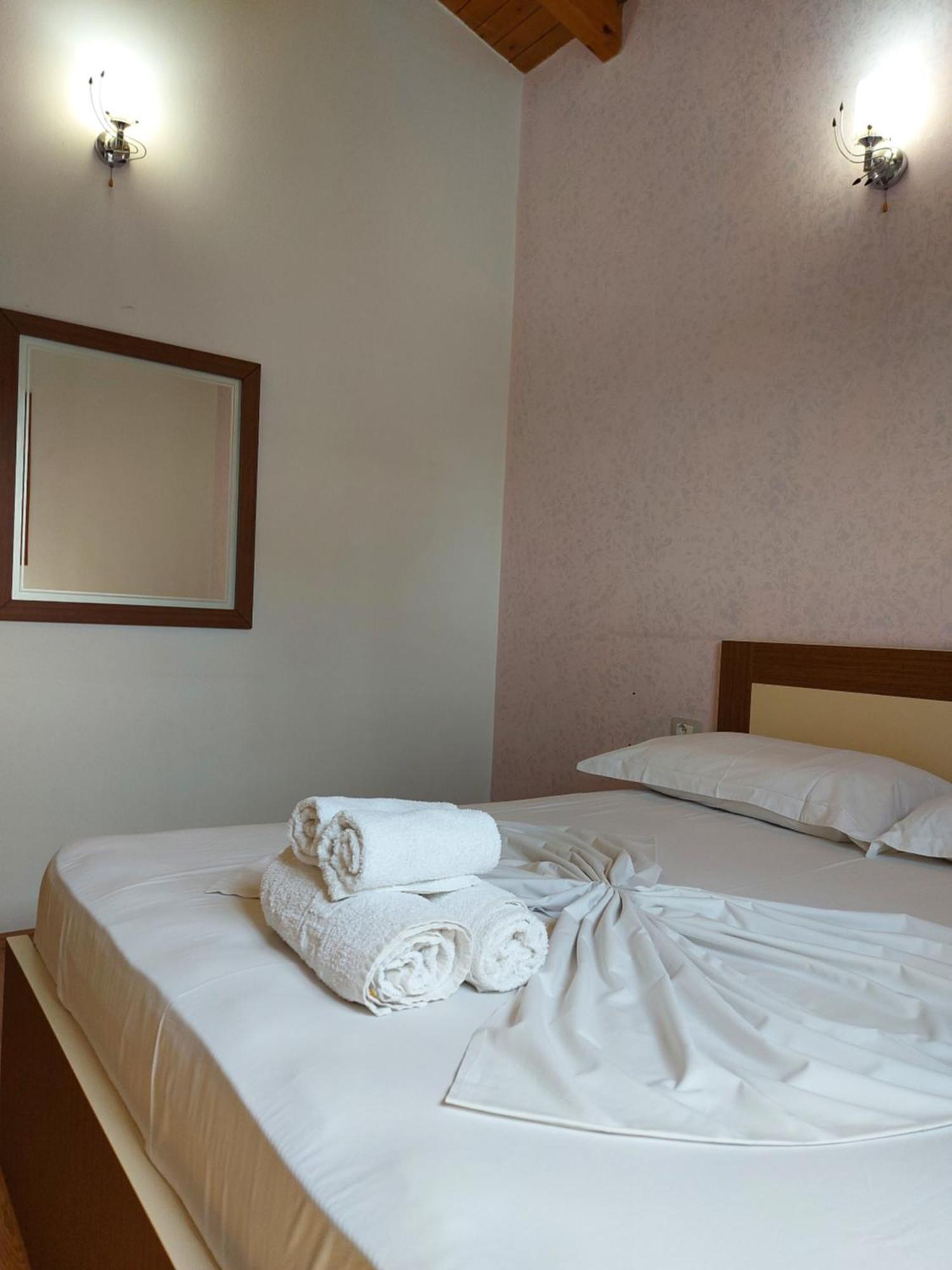 Relax Lodge